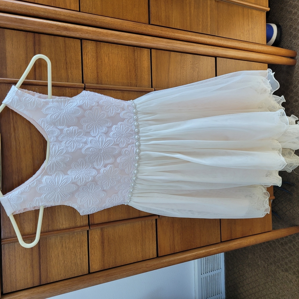 Elegant White Floral Kids Dress